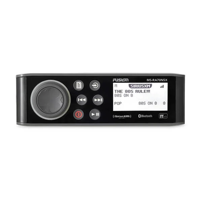 Sistema de Audio Marino MS-RA70 / Pantalla LCD Monocroma 2.6" / Tecnología Multi-Zone™️ 2 Zonas / Potencia Pico 200 W / Bluetooth® y ANT® / Compatible con SiriusXM y DAB+ / IPX7 / USB para Actualizaciones