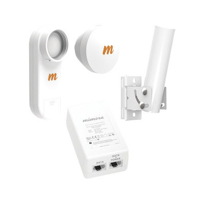 Kit de radios C5X, rango de frecuencia extendida (4.9 a 6.4 GHz),  incluye inyector POE, montaje universal para tubo o poste Y una antena de 16 dBi